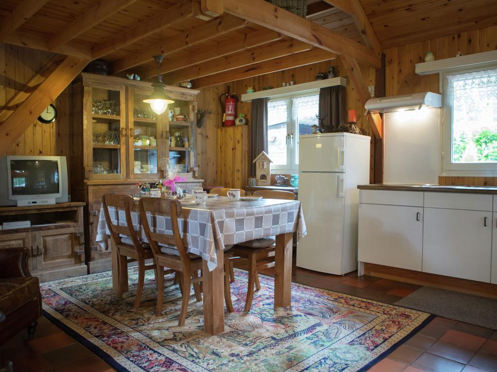 Villa Luxurious Chalet In Oud Turnhout With Large Garden Oud-Turnhout Exterior foto