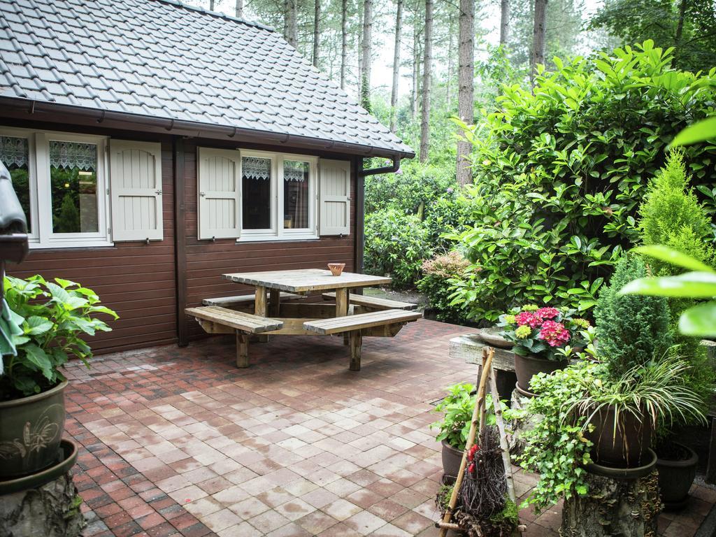 Villa Luxurious Chalet In Oud Turnhout With Large Garden Oud-Turnhout Exterior foto